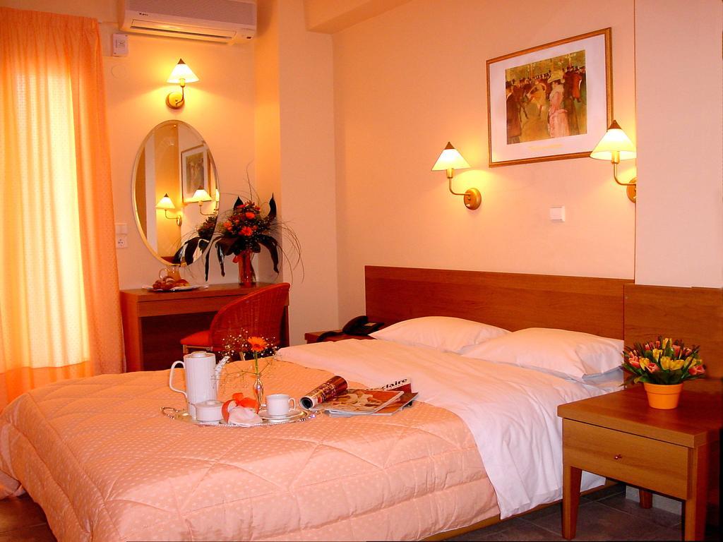 Hotel Naias Paralía 外观 照片
