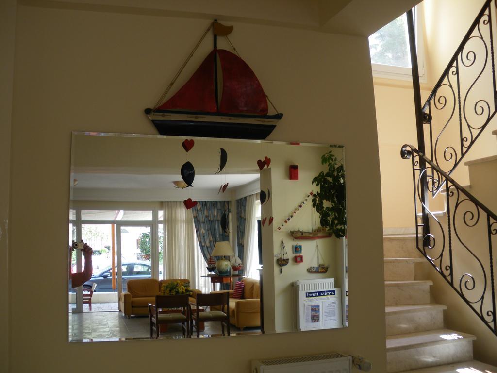Hotel Naias Paralía 外观 照片